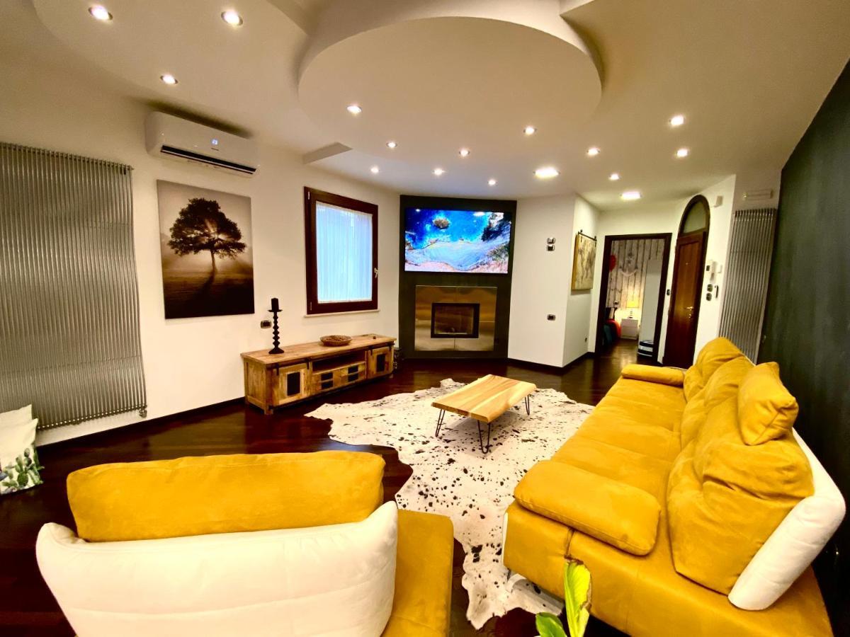 Wood Luxury House * Pescara